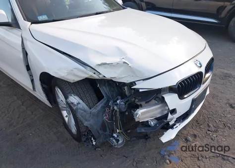 2017 BMW 330I xDrive из США, поврежденный, VIN WBA8D9G38HNU61373